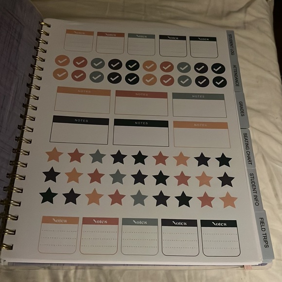 Brand new teacher Planner July 2023-June 2024 - Picture 4 of 13